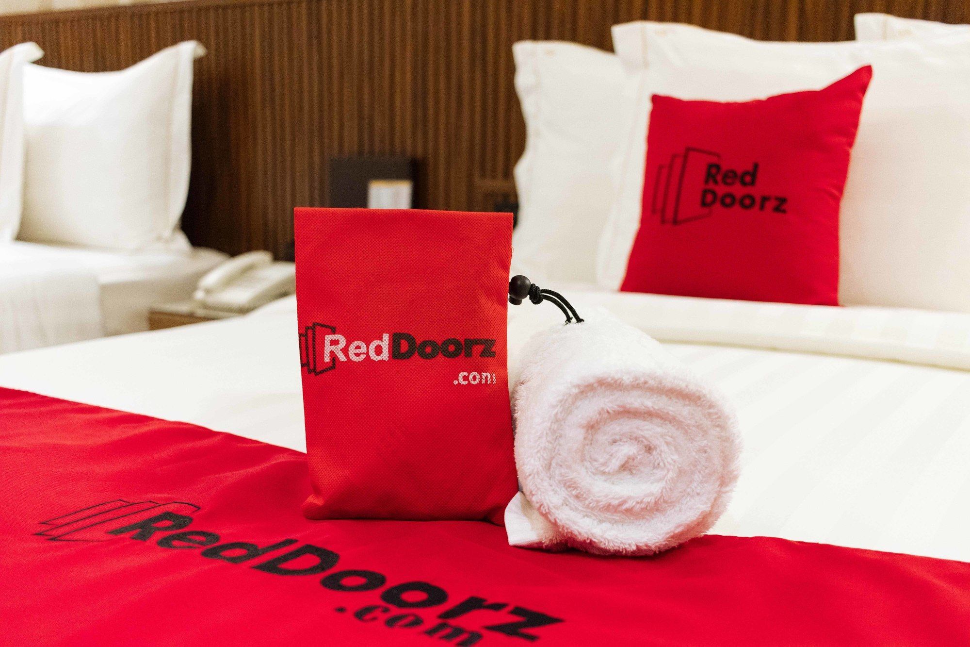 Reddoorz Premium @ South Triangle Quezon City Hotel Exterior photo